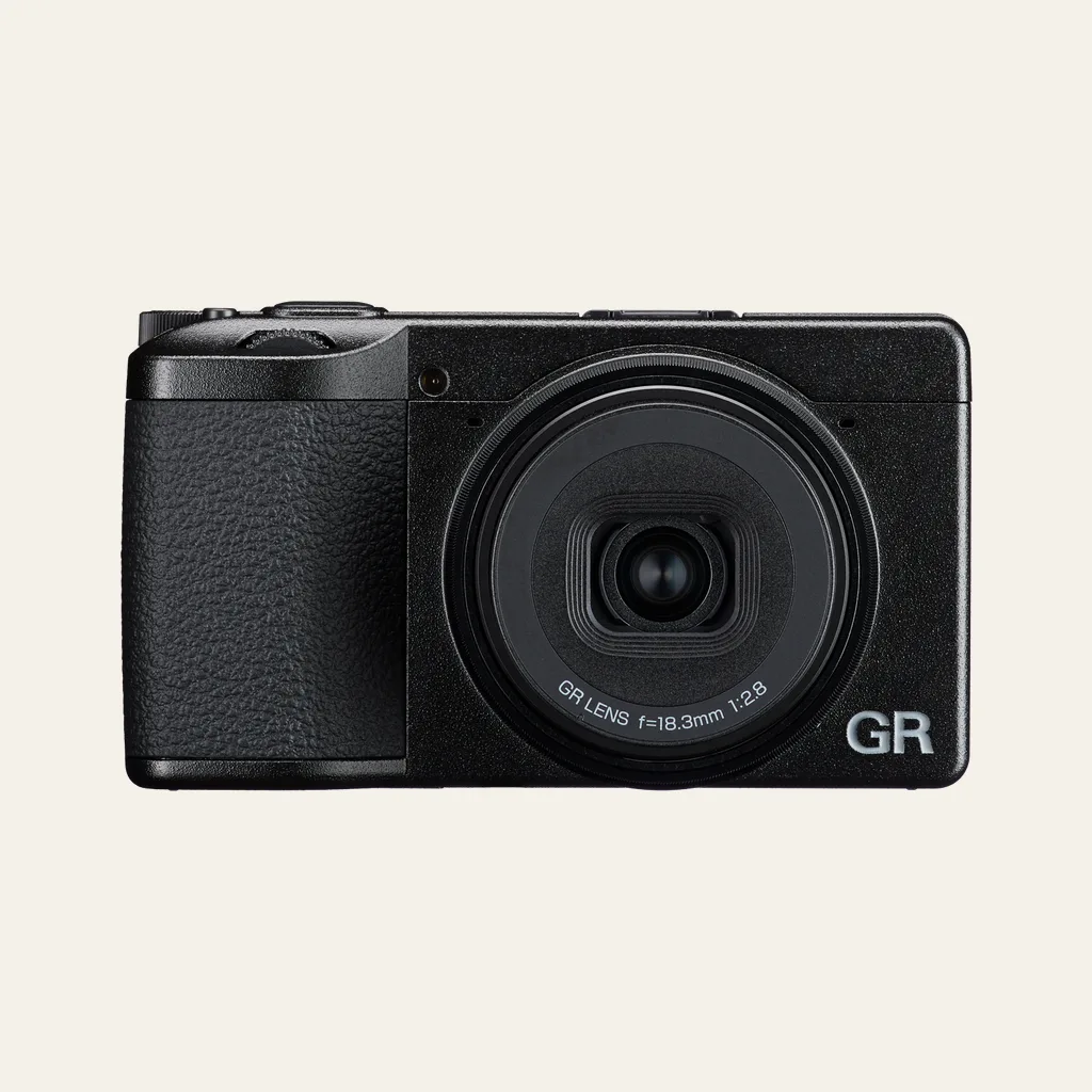 Ricoh GR IV