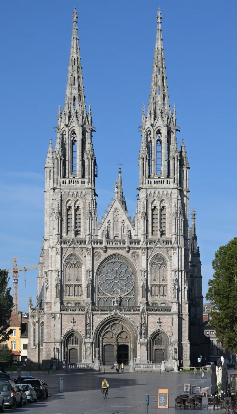 The twin-spired front of the Sint-Petrus-en-Pauluskerk in Ostend