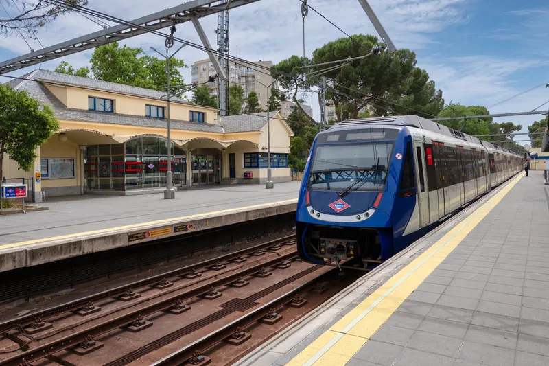 A Metro train arriving at Batán station in Madrid